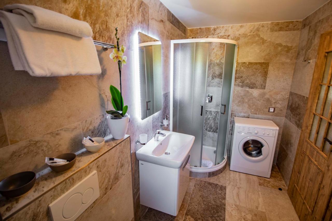 Residence Klazary U Zumberka Kamenna Luaran gambar