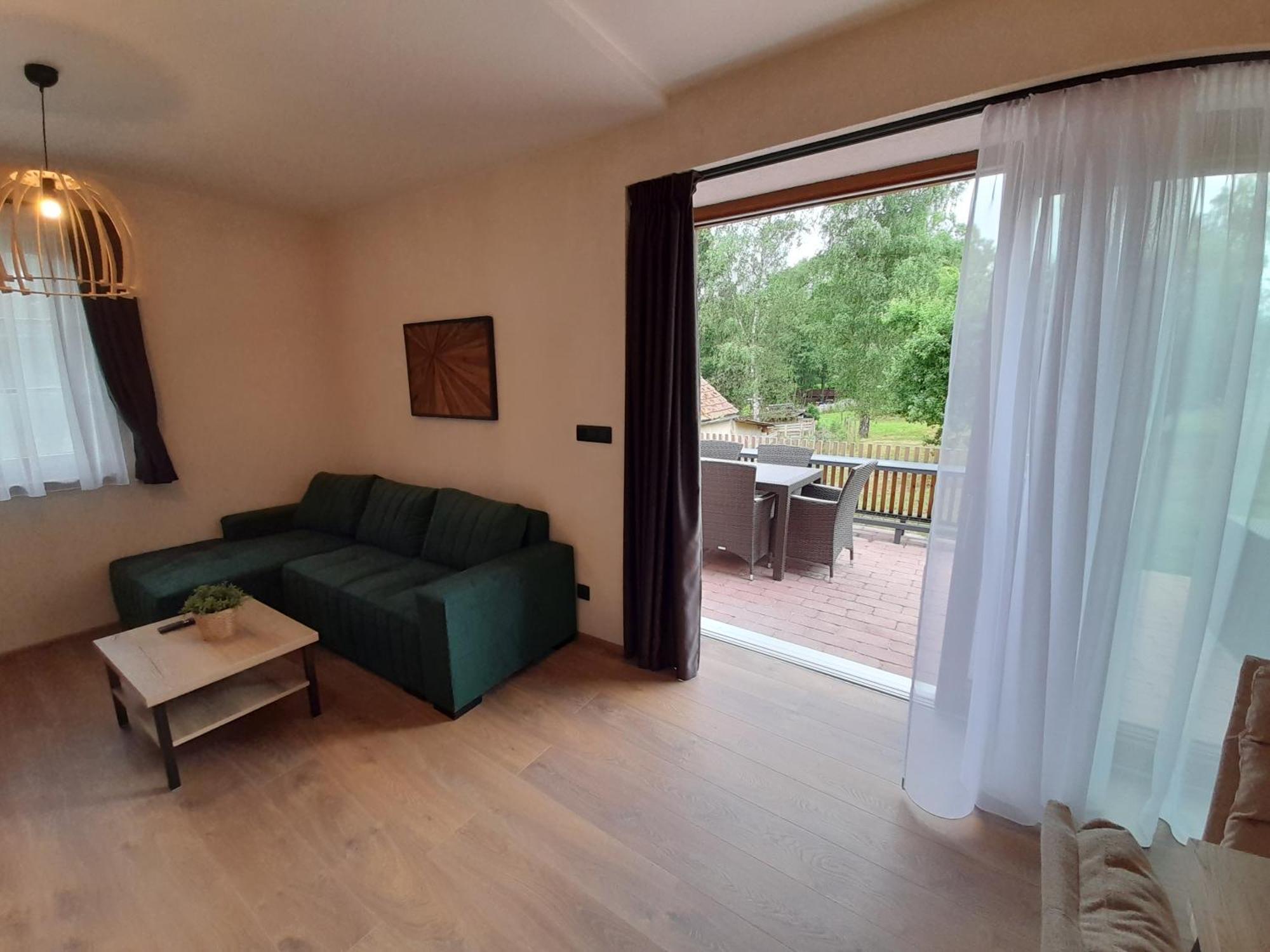 Residence Klazary U Zumberka Kamenna Luaran gambar