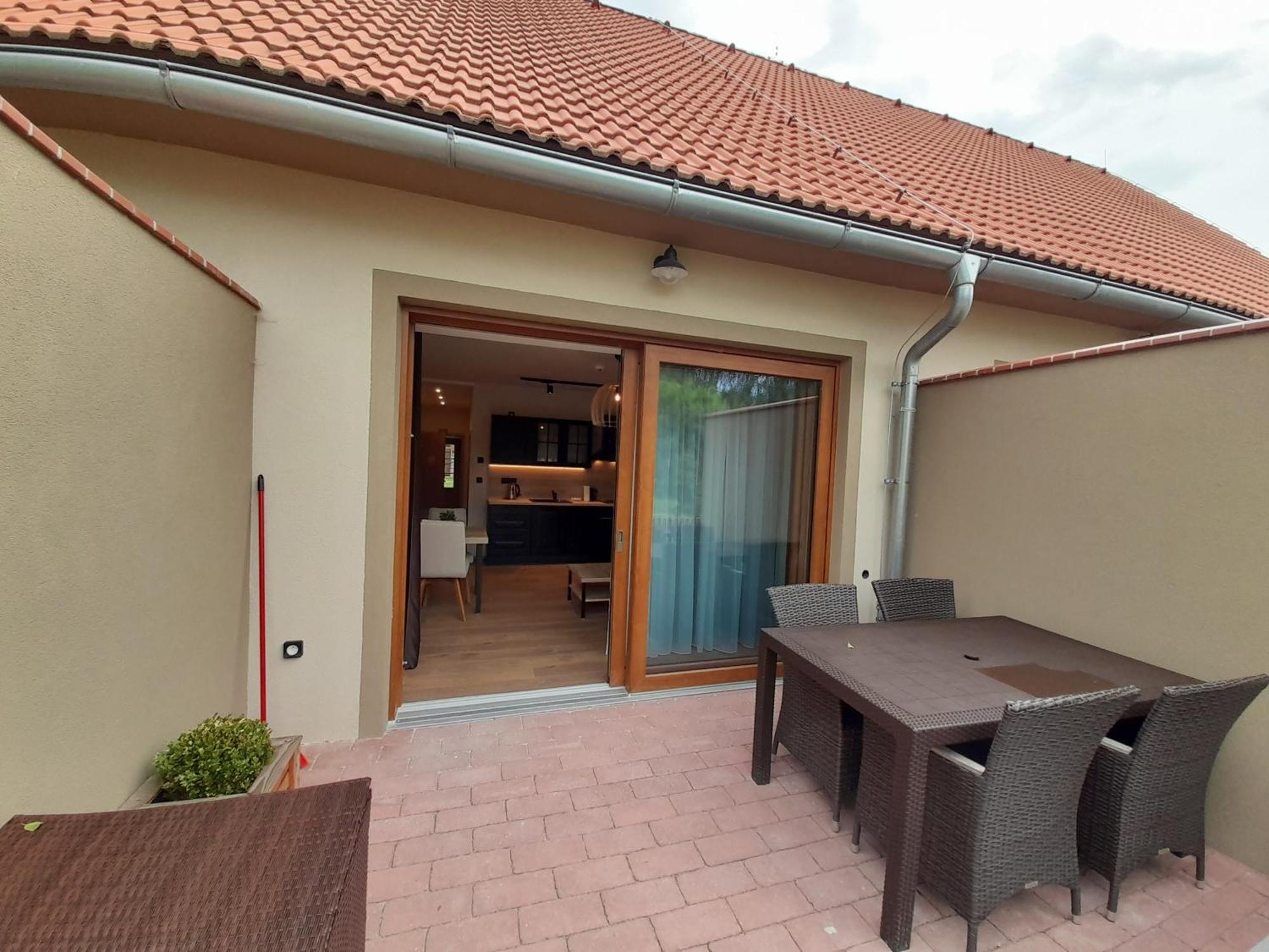 Residence Klazary U Zumberka Kamenna Luaran gambar